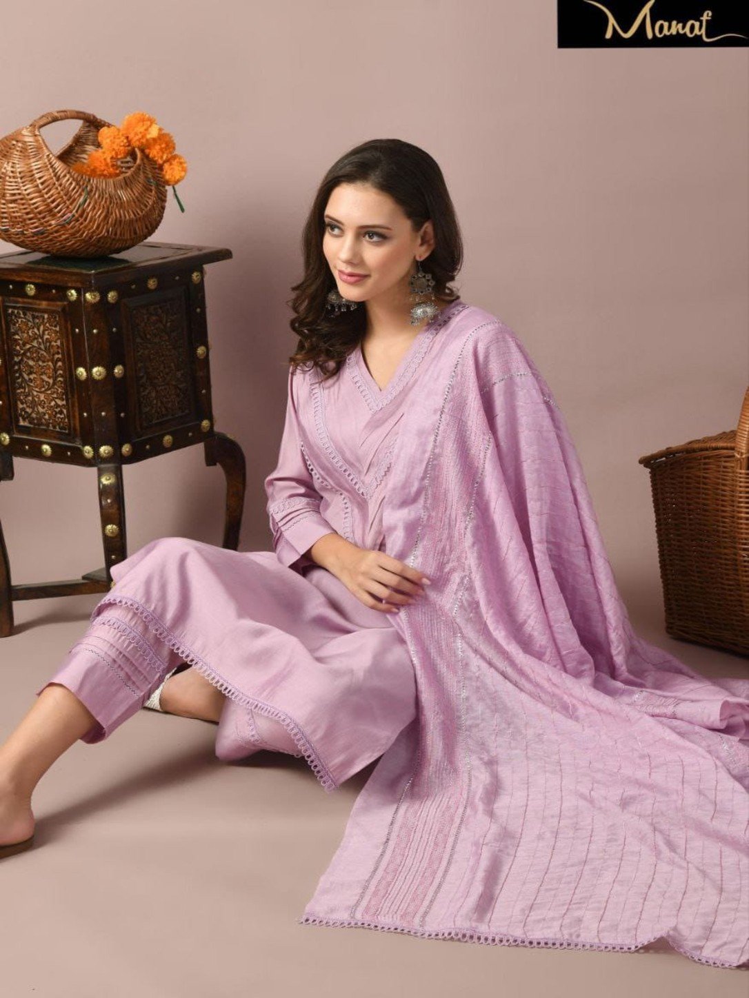 Lavender Pure Silk Lace Kurta Set with Dupatta - Image 4